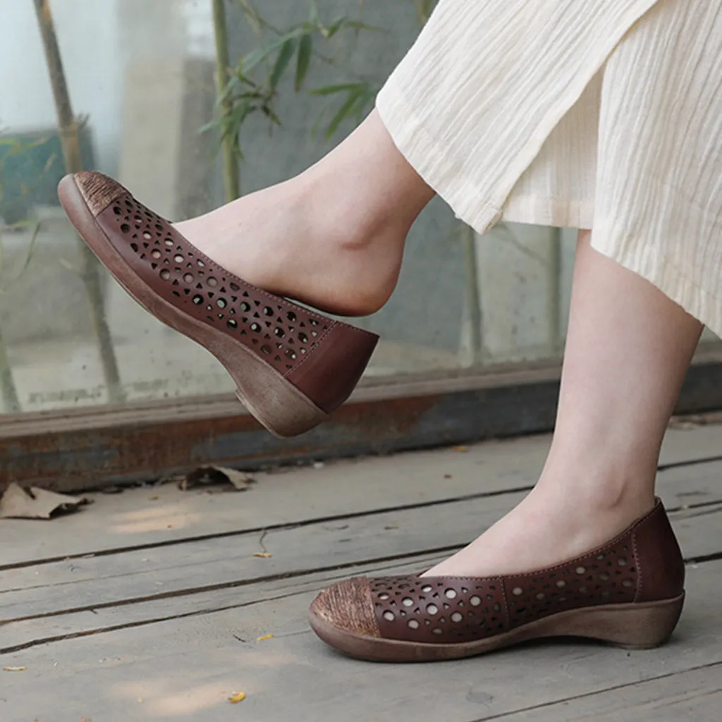 Leather breathable casual shoes