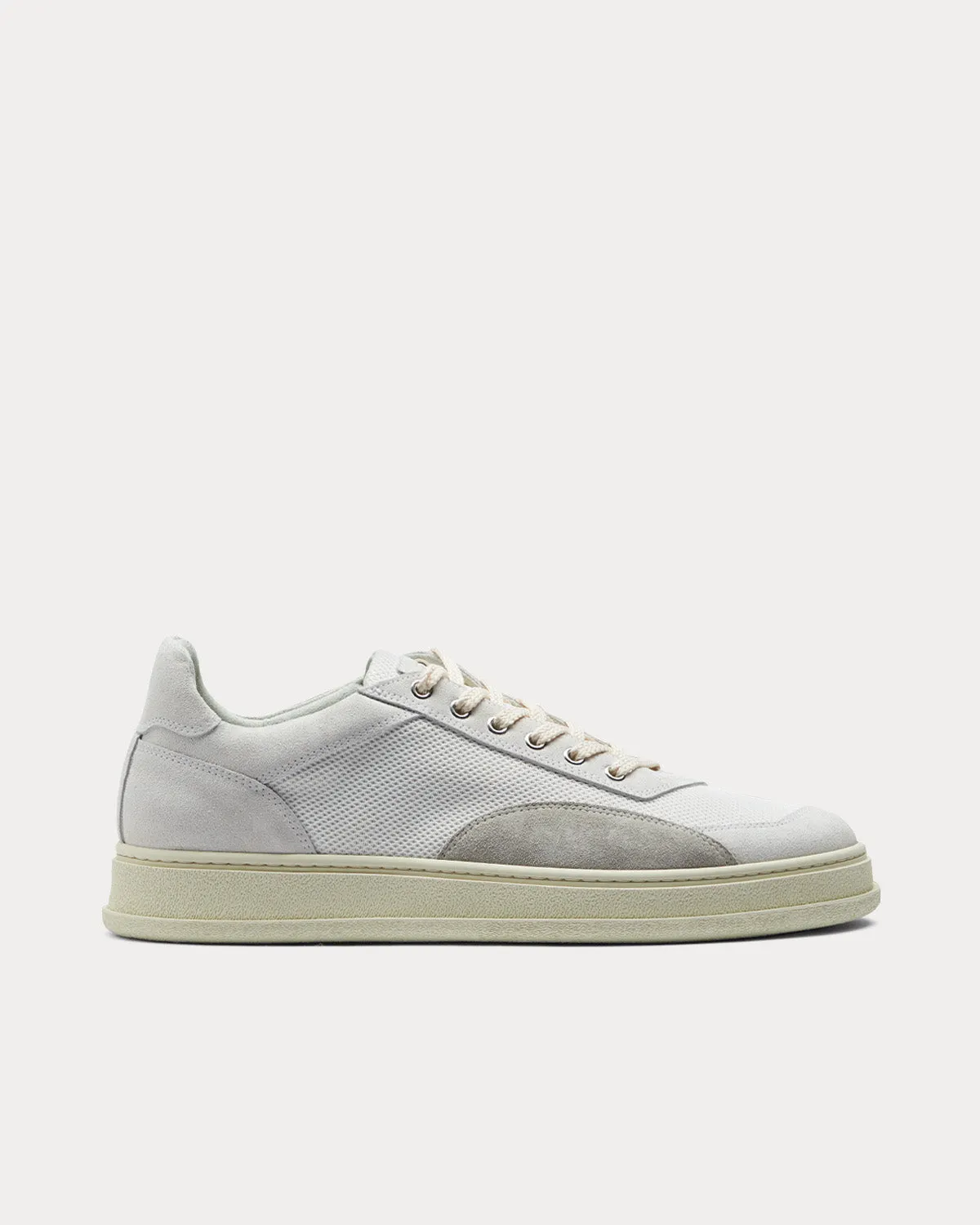 Meander Off-White Low Top Sneakers