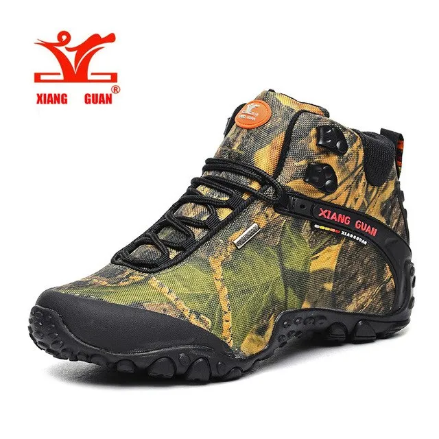 Waterproof canvas hiking boots