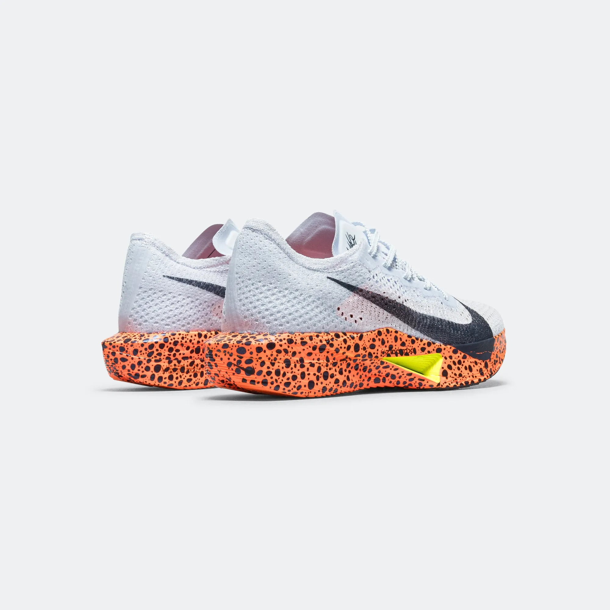 Womens ZoomX Vaporfly Next% 3 'Olympic' - Football Grey/Electric Orange
